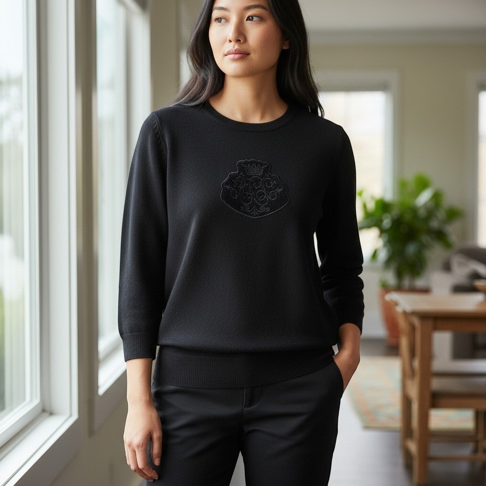 Ralph Lauren Crewneck Wool Sweater Black Embroidered Crest Logo Old Money Size L